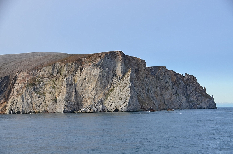 067_Russia_Wrangel_Island_Cape_Waring.JPG