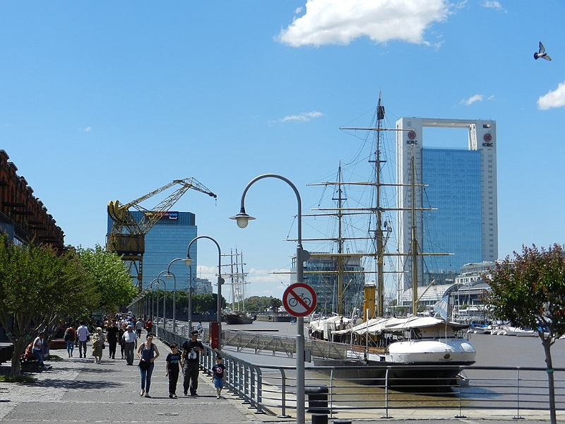 016_Argentina_Buenos_Aires_Puerto_Madero.JPG - 