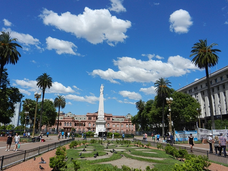 028_Argentina_Buenos_Aires_Plaza_de_Mayo.JPG - 