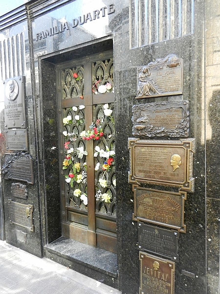 060_Argentina_Buenos_Aires_Cementerio_de_la_Recoleta5.JPG - 