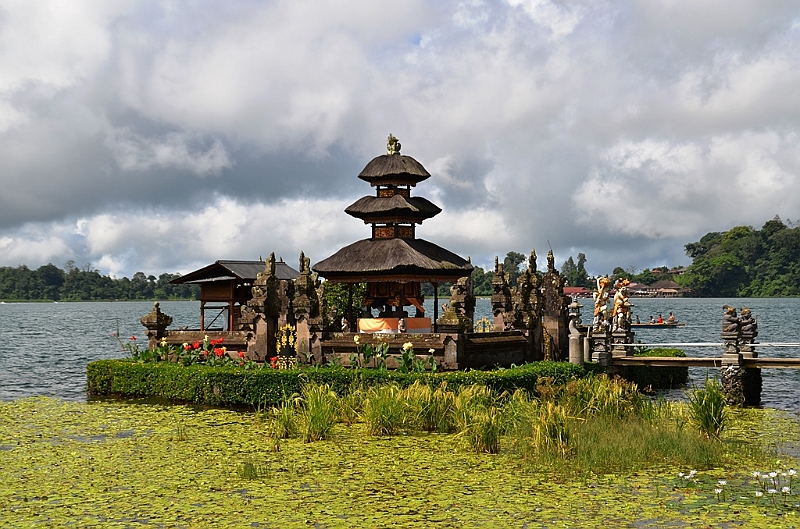 086_Bali_Pura_Ulun_Danu_Bratan.JPG