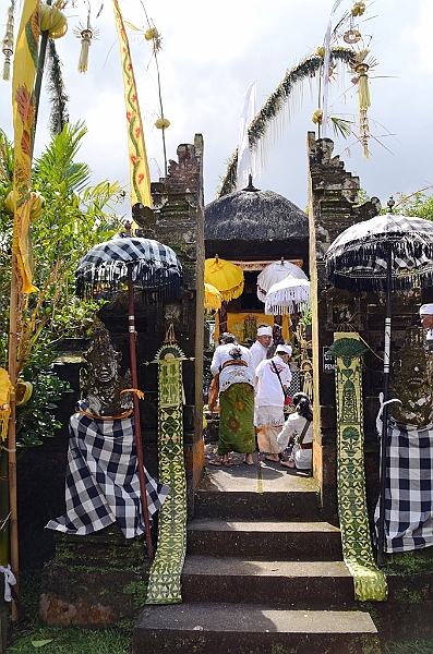 123_Bali_Pura_Luhur_Batukaru.JPG