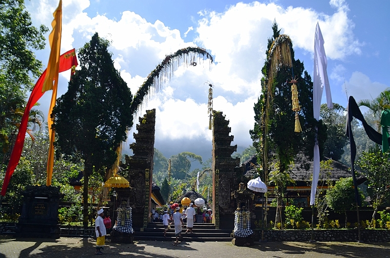 130_Bali_Pura_Luhur_Batukaru.JPG