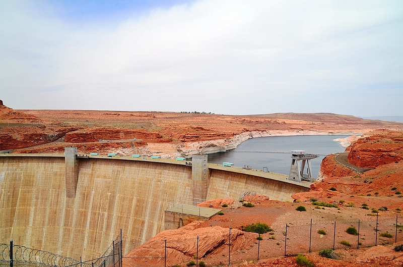 98_Glen_Canyon_Dam.JPG