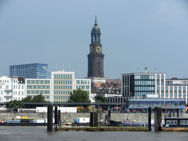 050_Hamburg_Hafenrundfahrt.JPG