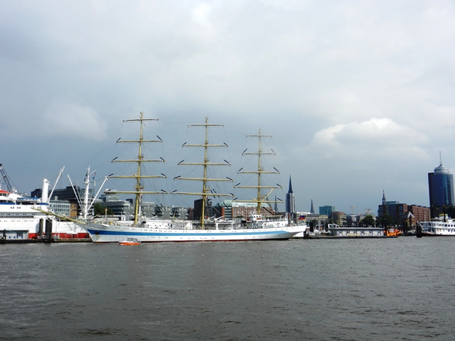 051_Hamburg_Hafenrundfahrt.JPG