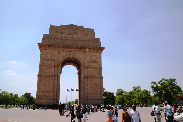 019_India_New_Delhi_India_Gate.JPG