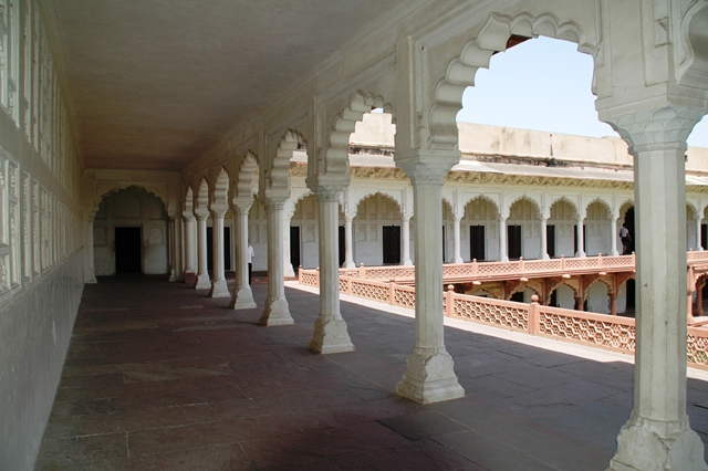 257_India_Agra_Fort.JPG