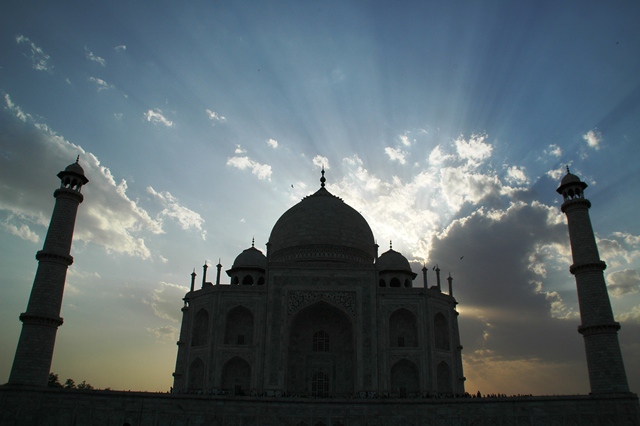 320_India_Taj_Mahal.JPG