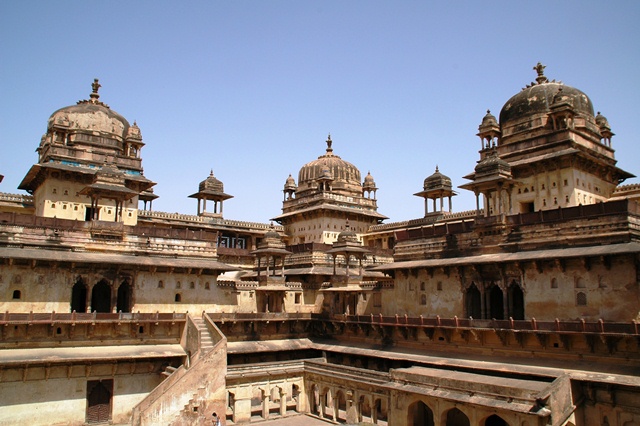 383_India_Orchha_Jehangir_Mahal.JPG