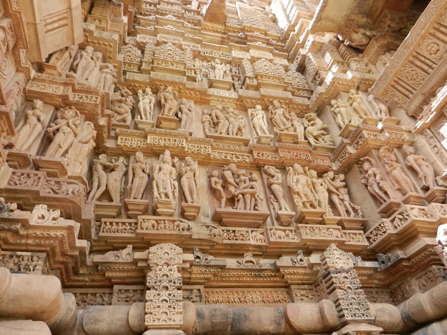424_India_Khajuraho_Western_Temples.JPG - 