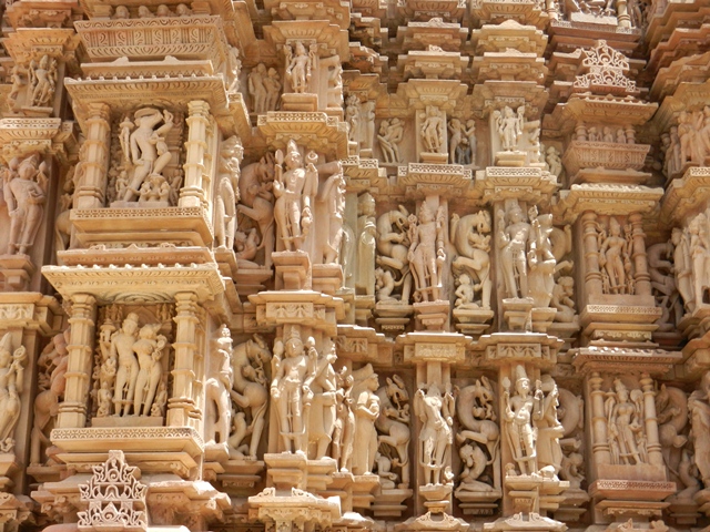 430_India_Khajuraho_Western_Temples.JPG - 