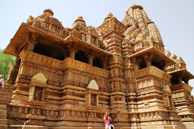 434_India_Khajuraho_Western_Temples.JPG