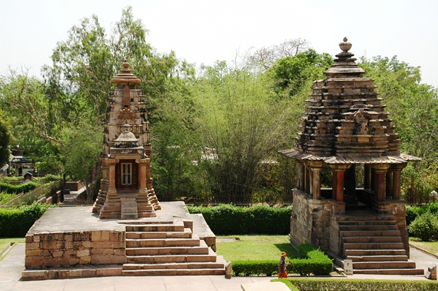437_India_Khajuraho_Western_Temples.JPG