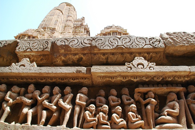 441_India_Khajuraho_Western_Temples.JPG