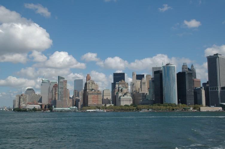 195_NewYork_States_Island_Ferry_Downtown.JPG