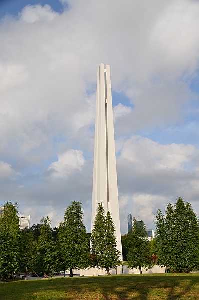 013_Singapore_War_Memorial.JPG