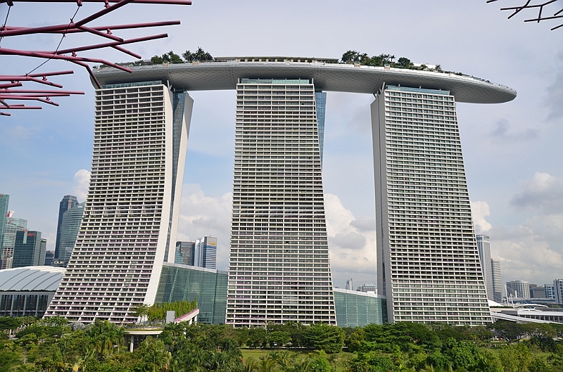 036_Singapore_Marina_Bay_Sands.JPG