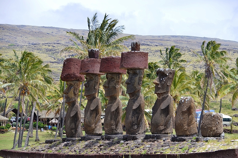 035_Chile_Easter_Island_Anakena.JPG