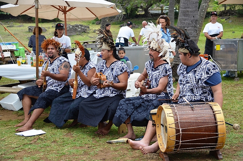 047_Chile_Easter_Island_Anakena.JPG